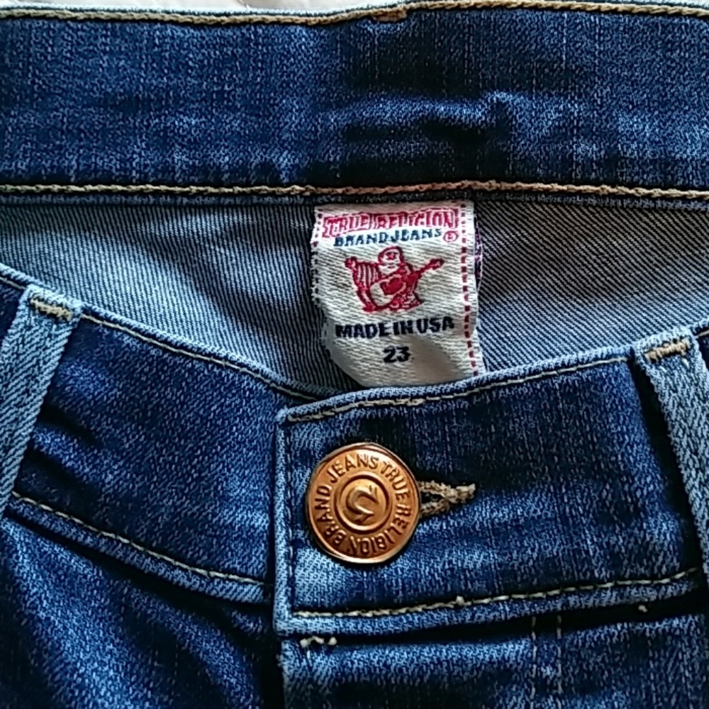 Womens True Religion capris size 23 L 25